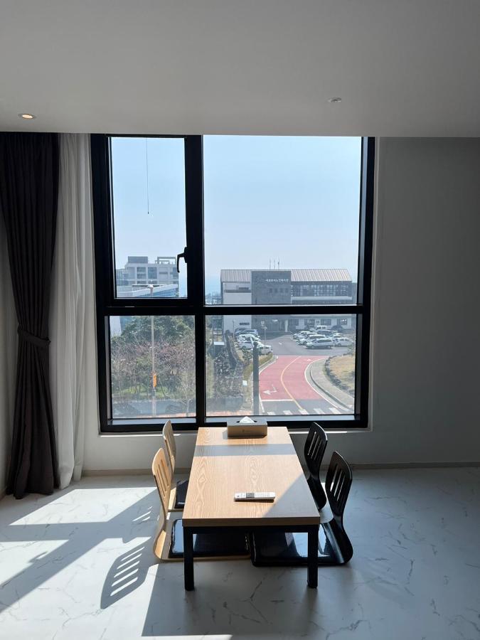 Jeju Pureun Hotel Seogwipo Exterior foto