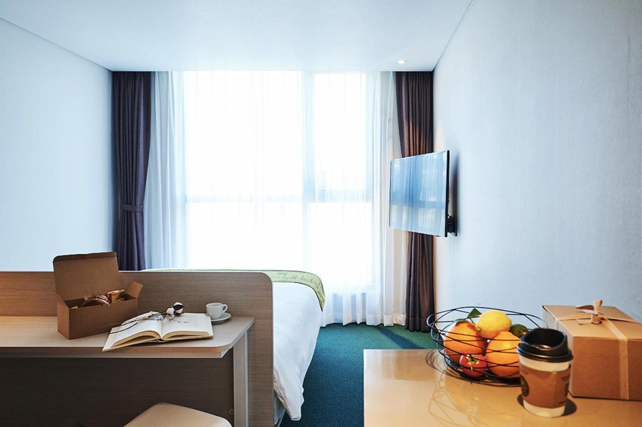 Jeju Pureun Hotel Seogwipo Exterior foto